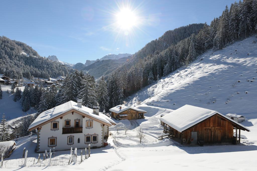 Apartment Puciacia - Bauernhof Santa Cristina Val Gardena Oda fotoğraf