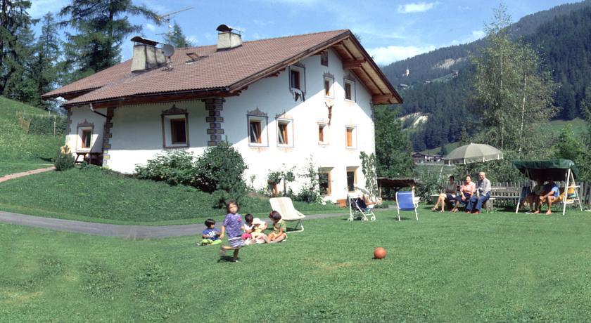 Apartment Puciacia - Bauernhof Santa Cristina Val Gardena Oda fotoğraf